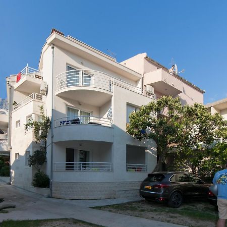 Apartments Milana 2 Tučepi Exterior foto